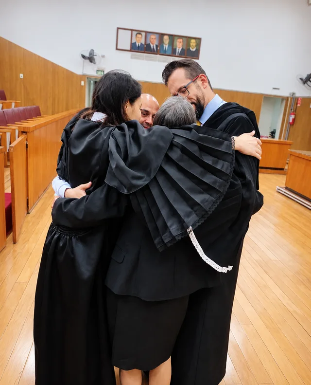 Registro de profissionais de toga em ambiente de julgamento
